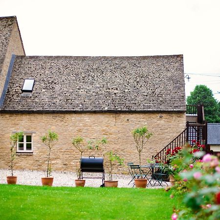 Hayloft At Newbarn Farm Villa Chipping Norton Kültér fotó