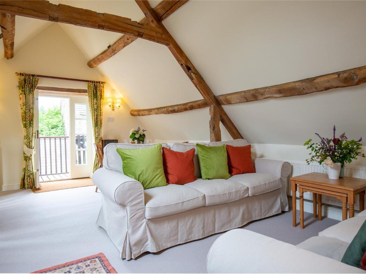 Hayloft At Newbarn Farm Villa Chipping Norton Kültér fotó
